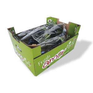 Caja llena de berenjenas negras de la marca Fresh Amor